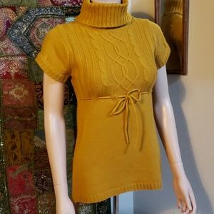 Mustard yellow tunic sweater